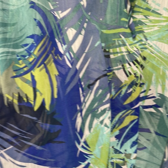 Mr Max Sheer Blouse, Leafy Pattern, Bell Sleeves, NWOT SZ XL - Picture 3 of 9